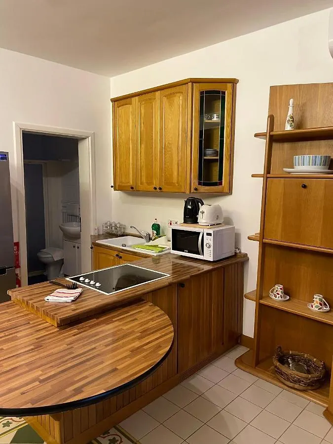 Angolina Apartments Birżebbuġa